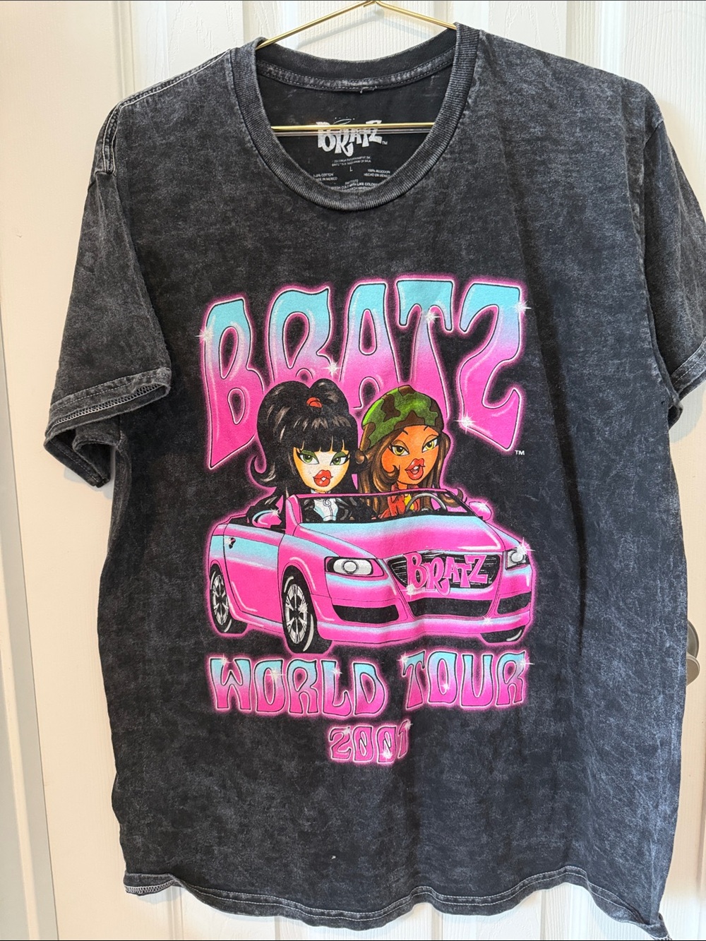 Juniors   Bratz Graphic Tee - Black with Pink size large